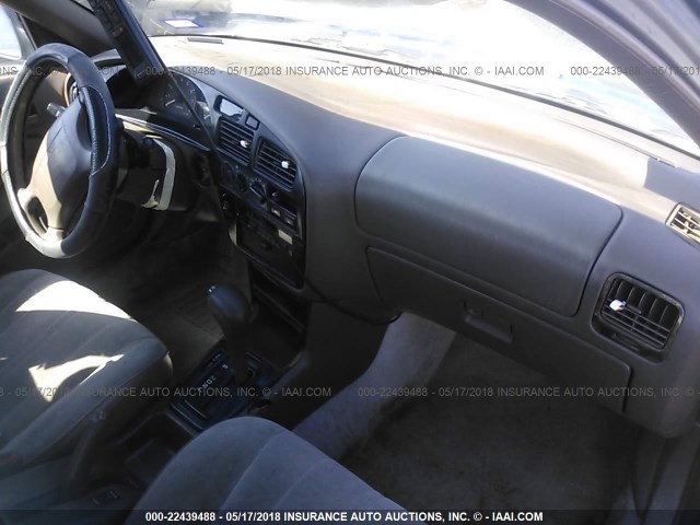 4T1BG12K5TU800391 - 1996 TOYOTA CAMRY DX/LE/XLE GREEN photo 5