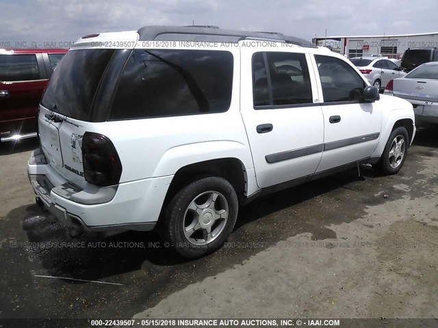 1GNET16S346165305 - 2004 CHEVROLET TRAILBLAZER EXT LS/EXT LT WHITE photo 4