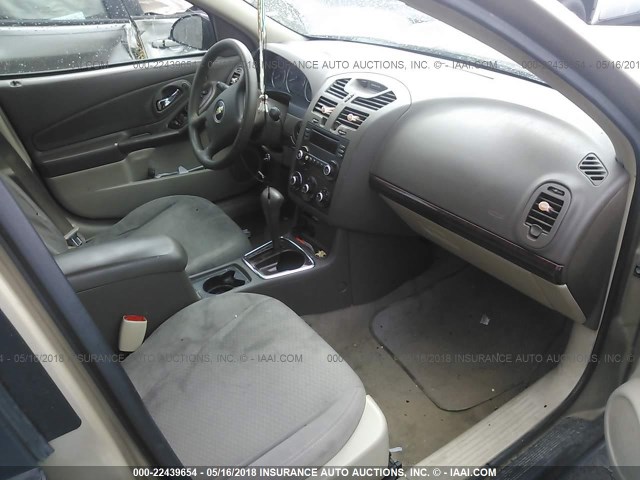 1G1ZS58F87F199452 - 2007 CHEVROLET MALIBU LS GOLD photo 5