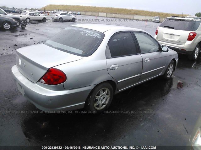 KNAFB121835257380 - 2003 KIA SPECTRA LS SILVER photo 4