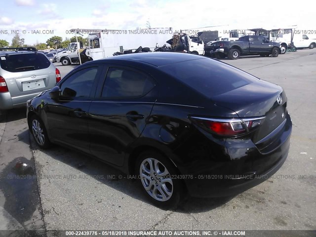 3MYDLBZV7GY107762 - 2016 TOYOTA SCION IA BLACK photo 3