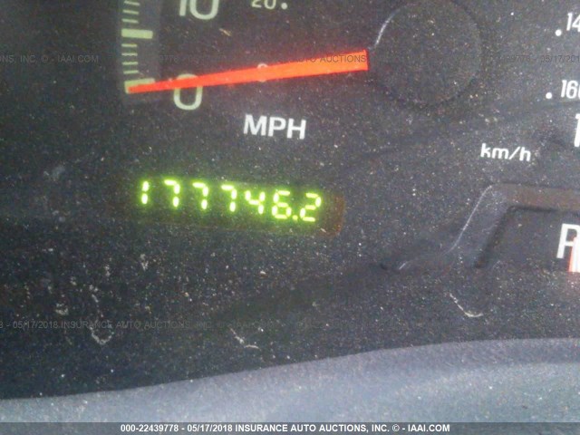 1FTZF1827XNB62951 - 1999 FORD F150 WHITE photo 7