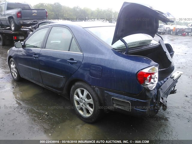 4T1BF30KX6U112831 - 2006 TOYOTA CAMRY LE/XLE/SE ლურჯი ფოტო 3
