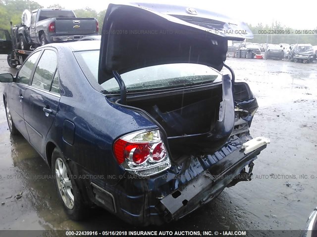 4T1BF30KX6U112831 - 2006 TOYOTA CAMRY LE/XLE/SE ლურჯი ფოტო 6