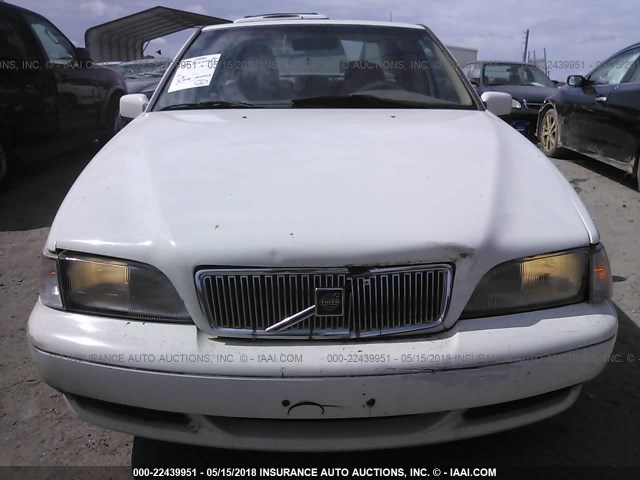 YV1LS5378W1510249 - 1998 VOLVO S70 T5 TURBO WHITE photo 6