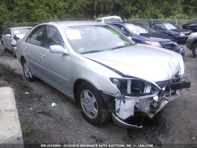 4T1BF32K43U566906 - 2003 TOYOTA CAMRY LE/XLE/SE GRAY photo 1