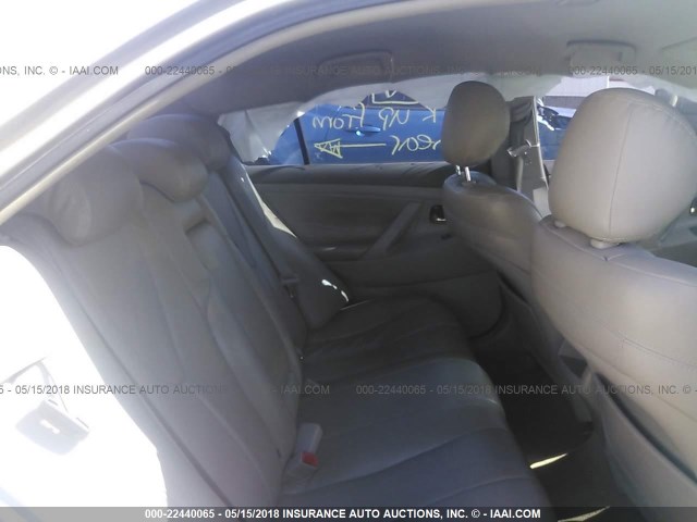 4T4BF3EK8BR190176 - 2011 TOYOTA CAMRY SE/LE/XLE 银色 照片 8