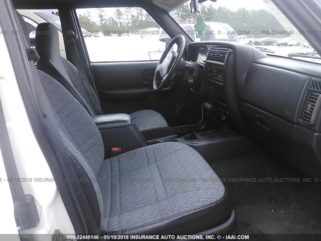 1J4FT68S4XL549763 - 1999 JEEP CHEROKEE SPORT/CLASSIC თეთრი ფოტო 5