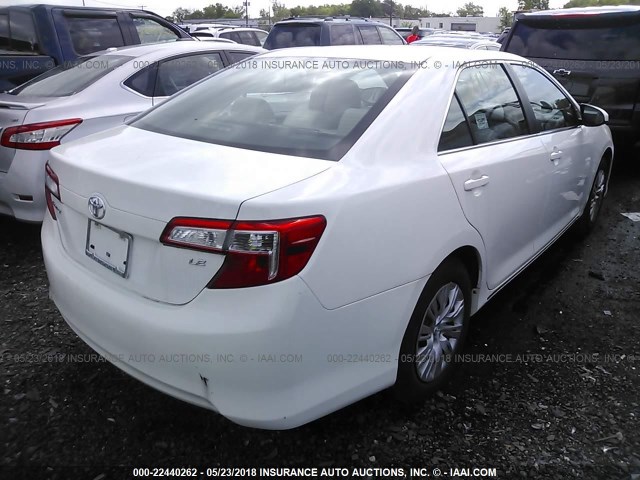 4T4BF1FK1ER399802 - 2014 TOYOTA CAMRY L/SE/LE/XLE 白色 照片 4
