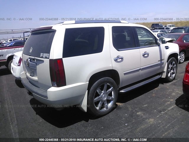 1GYFK63857R141350 - 2007 CADILLAC ESCALADE LUXURY WHITE photo 4