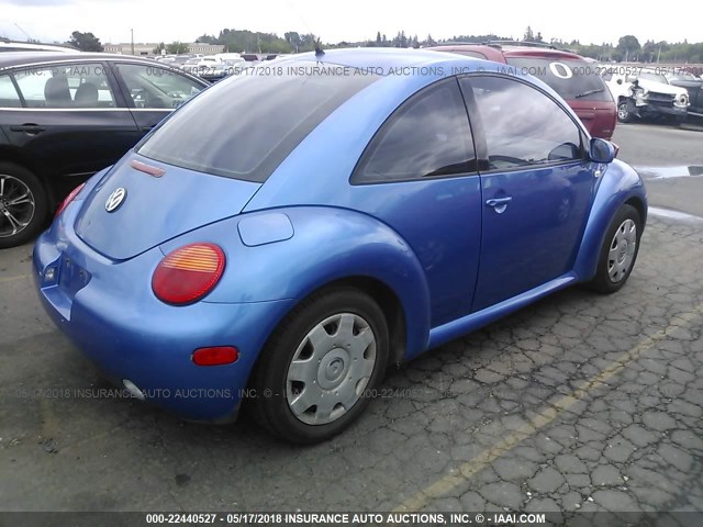 3VWBK21C31M463947 - 2001 VOLKSWAGEN NEW BEETLE GL 蓝色 照片 4