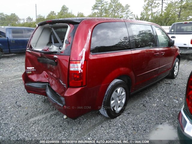 2D4RN4DE4AR107634 - 2010 DODGE GRAND CARAVAN SE RED photo 4