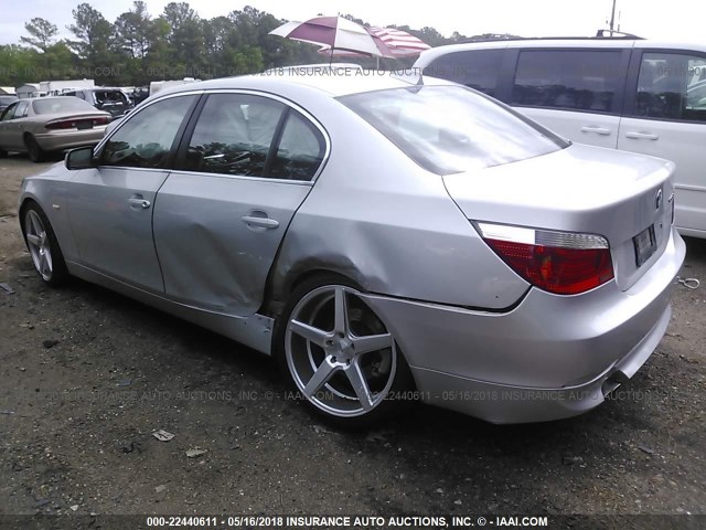 WBANF73556CG66895 - 2006 BMW 530 XI SILVER photo 6