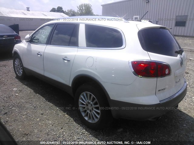 5GAKRBED3BJ417097 - 2011 BUICK ENCLAVE CXL WHITE photo 3
