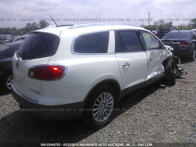 5GAKRBED3BJ417097 - 2011 BUICK ENCLAVE CXL WHITE photo 4