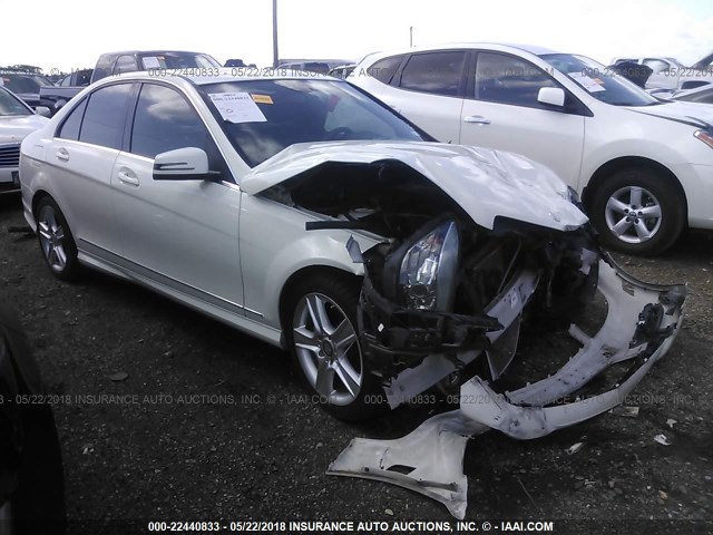 WDDGF5EB1BA507254 - 2011 MERCEDES-BENZ C 300 WHITE photo 1