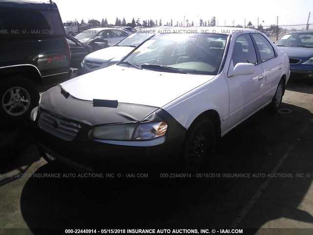 JT2BG22K2W0249710 - 1998 TOYOTA CAMRY CE/LE/XLE 白色 照片 2