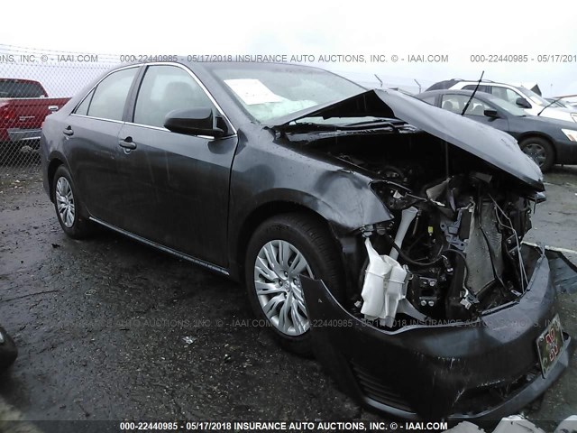 4T1BF1FK0DU280194 - 2013 TOYOTA CAMRY L/SE/LE/XLE 灰色 照片 1