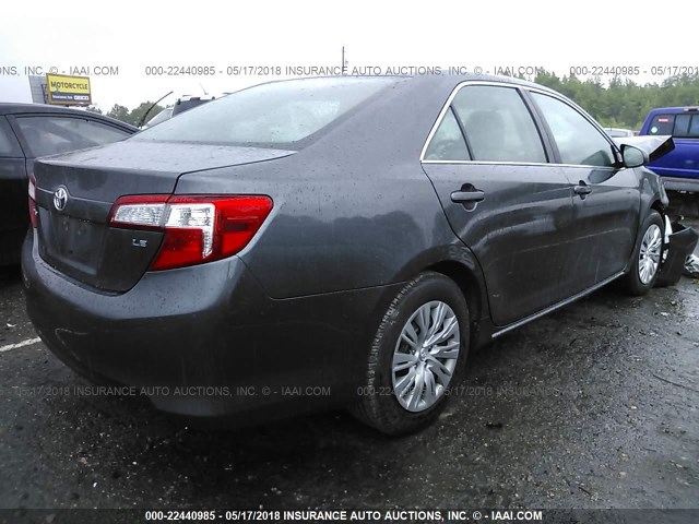 4T1BF1FK0DU280194 - 2013 TOYOTA CAMRY L/SE/LE/XLE GRAY photo 4