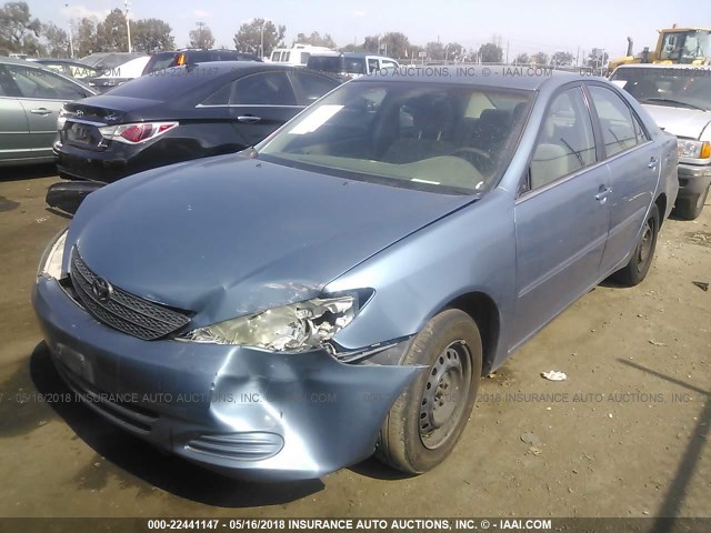 4T1BE32K14U879853 - 2004 TOYOTA CAMRY LE/XLE/SE ღია ლურჯი ფოტო 2