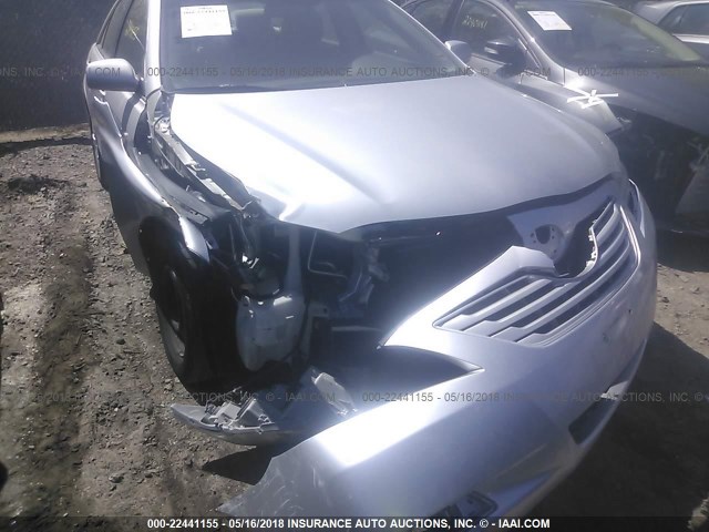 4T4BE46K09R116221 - 2009 TOYOTA CAMRY SE/LE/XLE SILVER photo 6