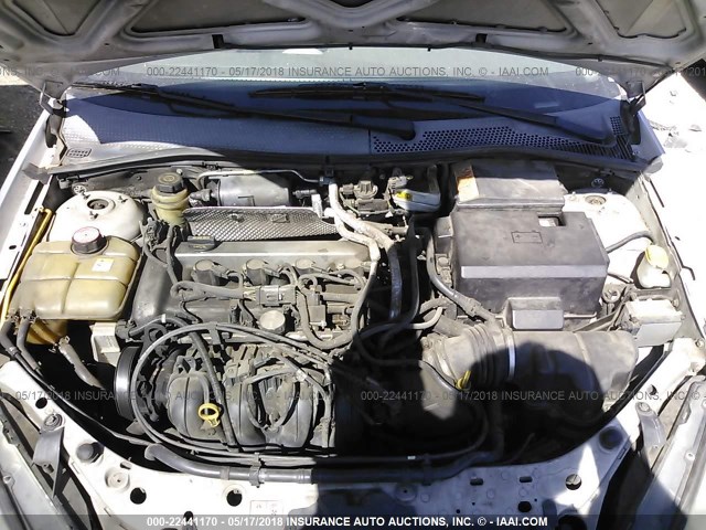 1FAFP34Z43W299953 - 2003 FORD FOCUS SE COMFORT/SE SPORT SILVER photo 10