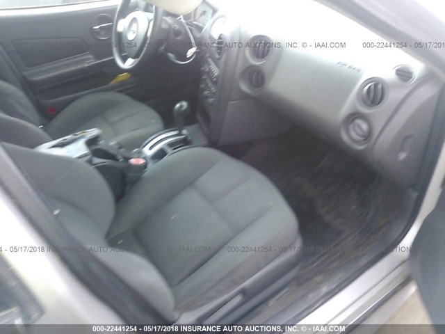 2G2WP522X51168827 - 2005 PONTIAC GRAND PRIX 银色 照片 5