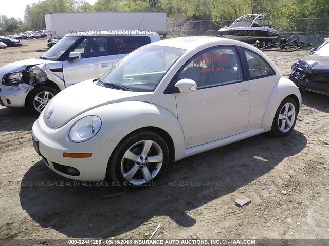 3VWSW31C86M415152 - 2006 VOLKSWAGEN NEW BEETLE 2.5L OPTION PACKAGE 2 BEIGE photo 2