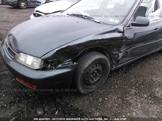 JHMCD5636VC006017 - 1997 HONDA ACCORD LX/EX GREEN photo 6