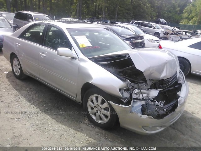4T1BE30KX4U299861 - 2004 TOYOTA CAMRY LE/XLE/SE SILVER photo 1