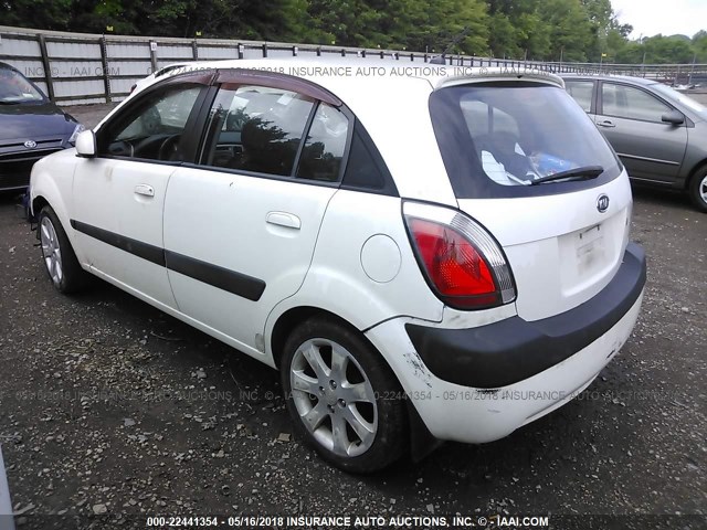 KNADE163876253873 - 2007 KIA RIO 5 SX WHITE photo 3