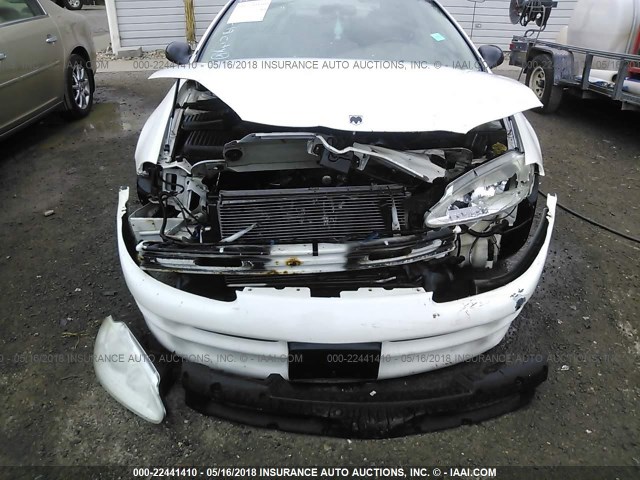 2B3HD46R73H556277 - 2003 DODGE INTREPID SE WHITE photo 6