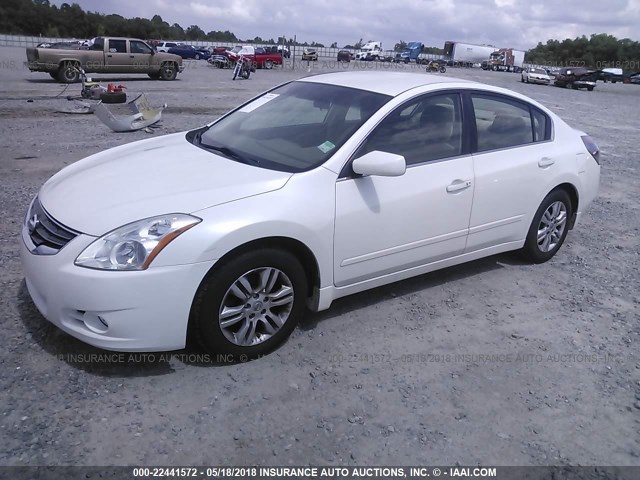 1N4AL2APXAN470940 - 2010 NISSAN ALTIMA S WHITE photo 2