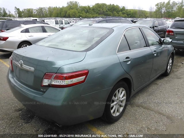 4T4BF3EK4AR051807 - 2010 TOYOTA CAMRY SE/LE/XLE 绿色 照片 4