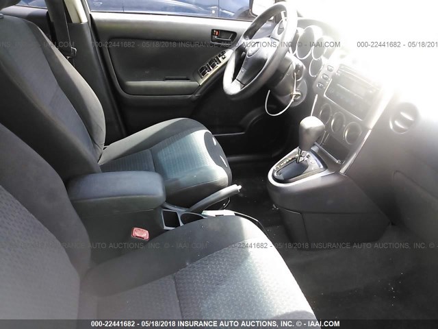 2T1KR32E57C662262 - 2007 TOYOTA COROLLA MATRIX XR SILVER photo 5