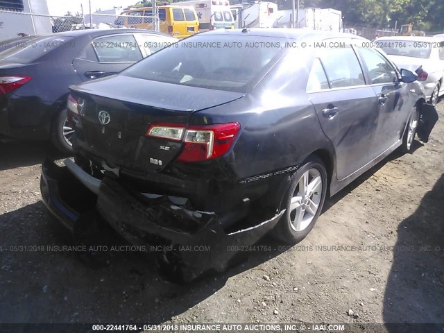 4T1BD1FK5EU136289 - 2014 TOYOTA CAMRY HYBRID/LE/XLE 黑色 照片 4