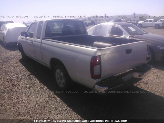 1N6DD26SXWC371469 - 1998 NISSAN FRONTIER KING CAB XE/KING CAB SE SILVER photo 3