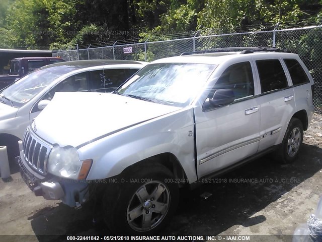 1J8HR58N36C331550 - 2006 JEEP GRAND CHEROKEE LIMITED SILVER photo 2