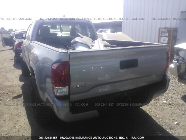 5TFSX5EN7HX048085 - 2017 TOYOTA TACOMA ACCESS CAB/SR/SR5 ვერცხლისფერი ფოტო 3