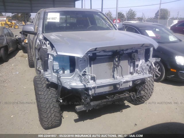 5TFSX5EN7HX048085 - 2017 TOYOTA TACOMA ACCESS CAB/SR/SR5 ვერცხლისფერი ფოტო 6