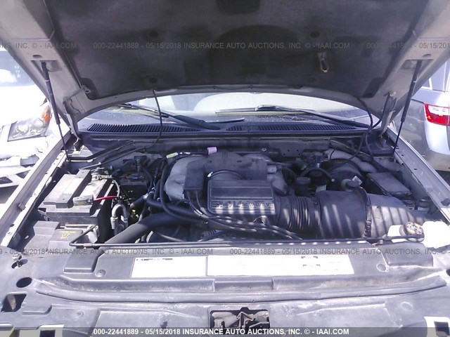 5LMFU28A2YLJ19047 - 2000 LINCOLN NAVIGATOR GOLD photo 10