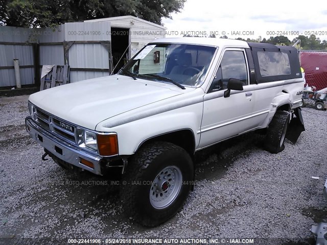 JT4RN62D3K0241999 - 1989 TOYOTA 4RUNNER RN60 WHITE photo 2