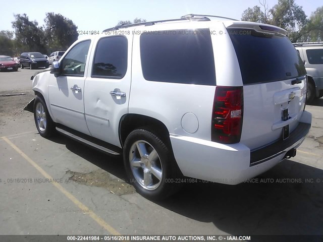 1GNSCCE08DR102746 - 2013 CHEVROLET TAHOE C1500 LTZ WHITE photo 3