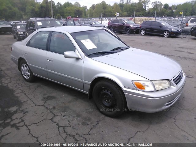 4T1BG22K51U071487 - 2001 TOYOTA CAMRY CE/LE/XLE GRAY photo 1