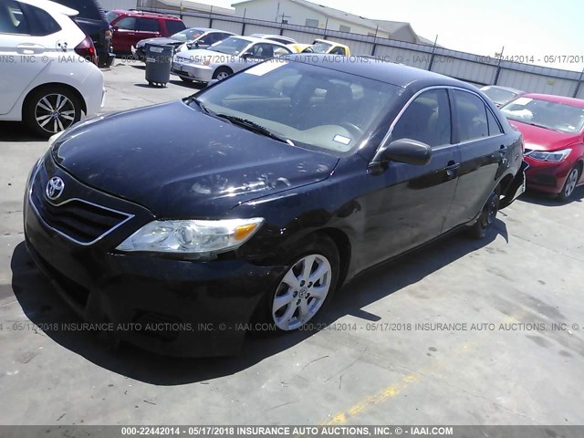 4T4BF3EK8BR211642 - 2011 TOYOTA CAMRY SE/LE/XLE BLACK photo 2