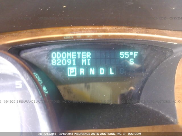 5GAKRCEDXBJ246726 - 2011 BUICK ENCLAVE CXL Marron photo 7