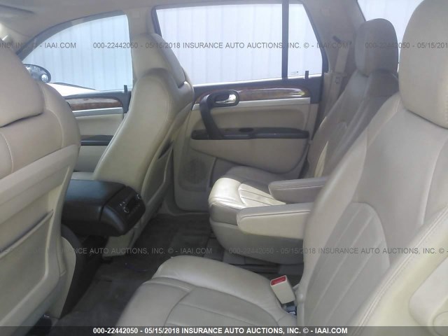 5GAKRCEDXBJ246726 - 2011 BUICK ENCLAVE CXL Marron photo 8