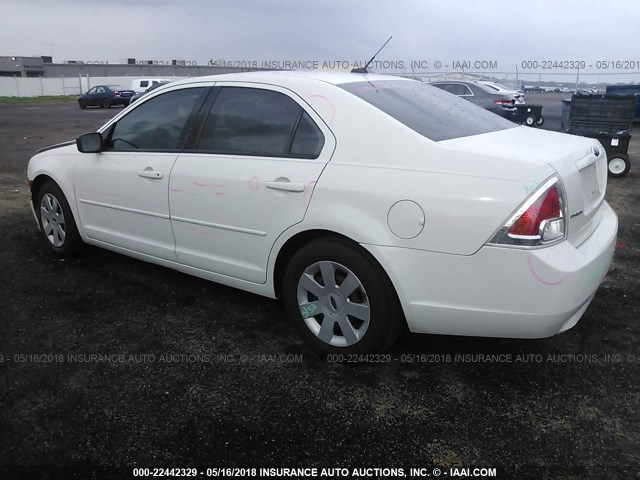 3FAHP06Z58R181070 - 2008 FORD FUSION S WHITE photo 3