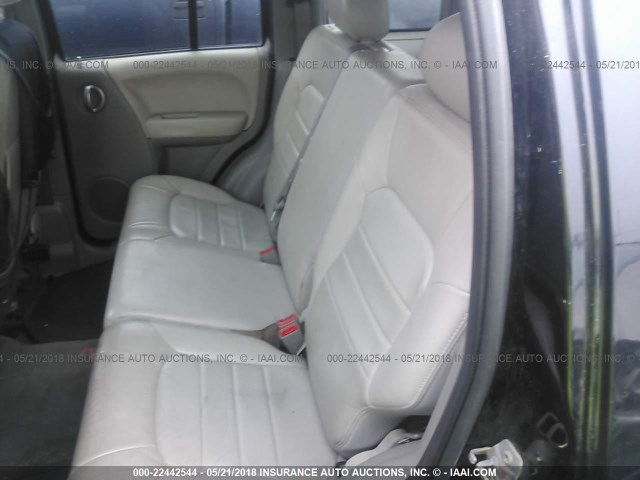 1J4GL38K84W217175 - 2004 JEEP LIBERTY RENEGADE BLACK photo 8