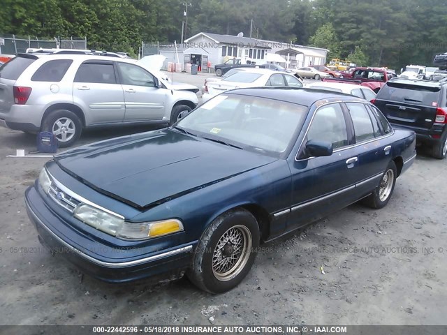 2FALP73W8VX191599 - 1997 FORD CROWN VICTORIA  GREEN photo 2